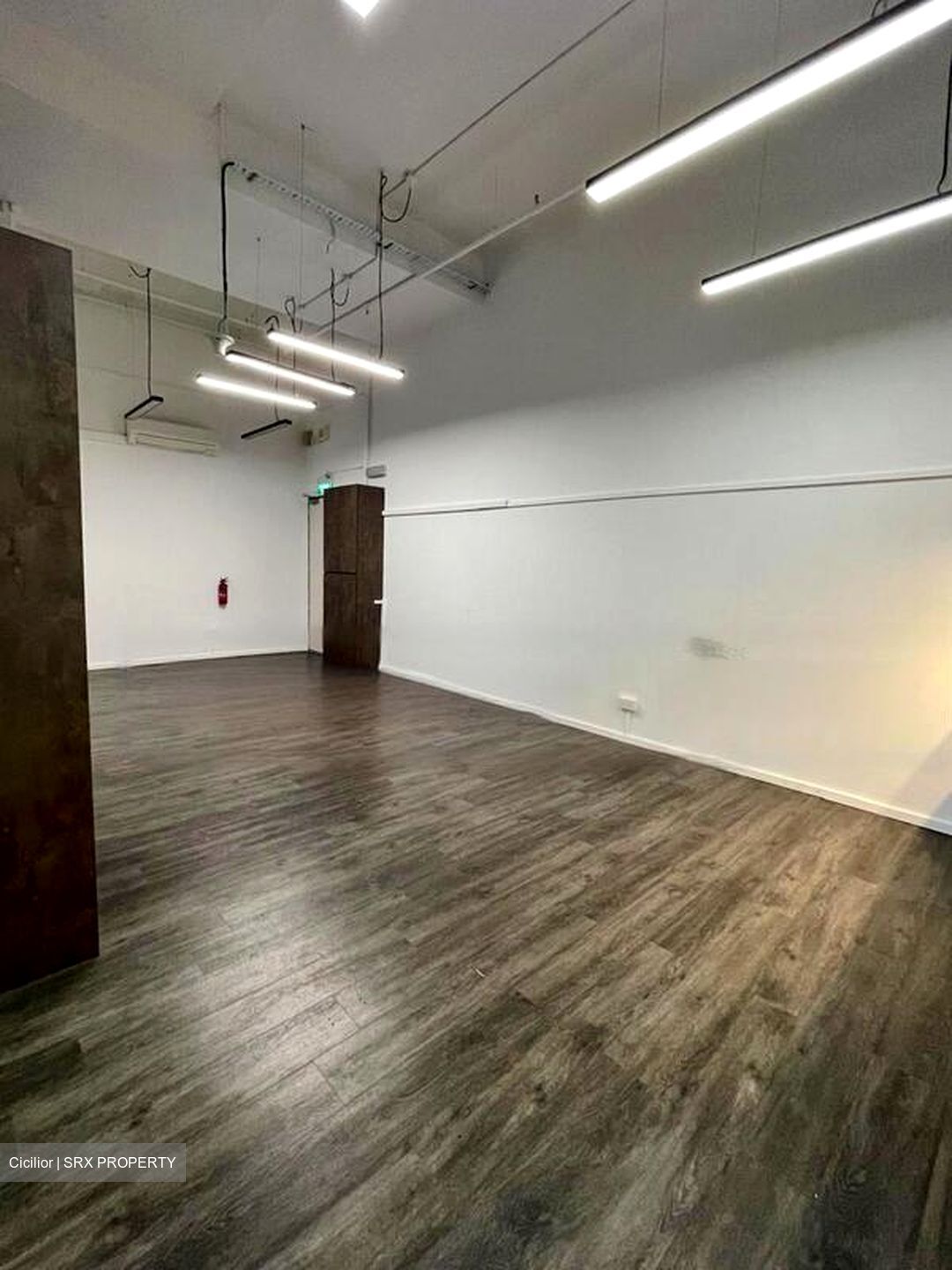 Ct Hub 2 (D12), Office #479326591